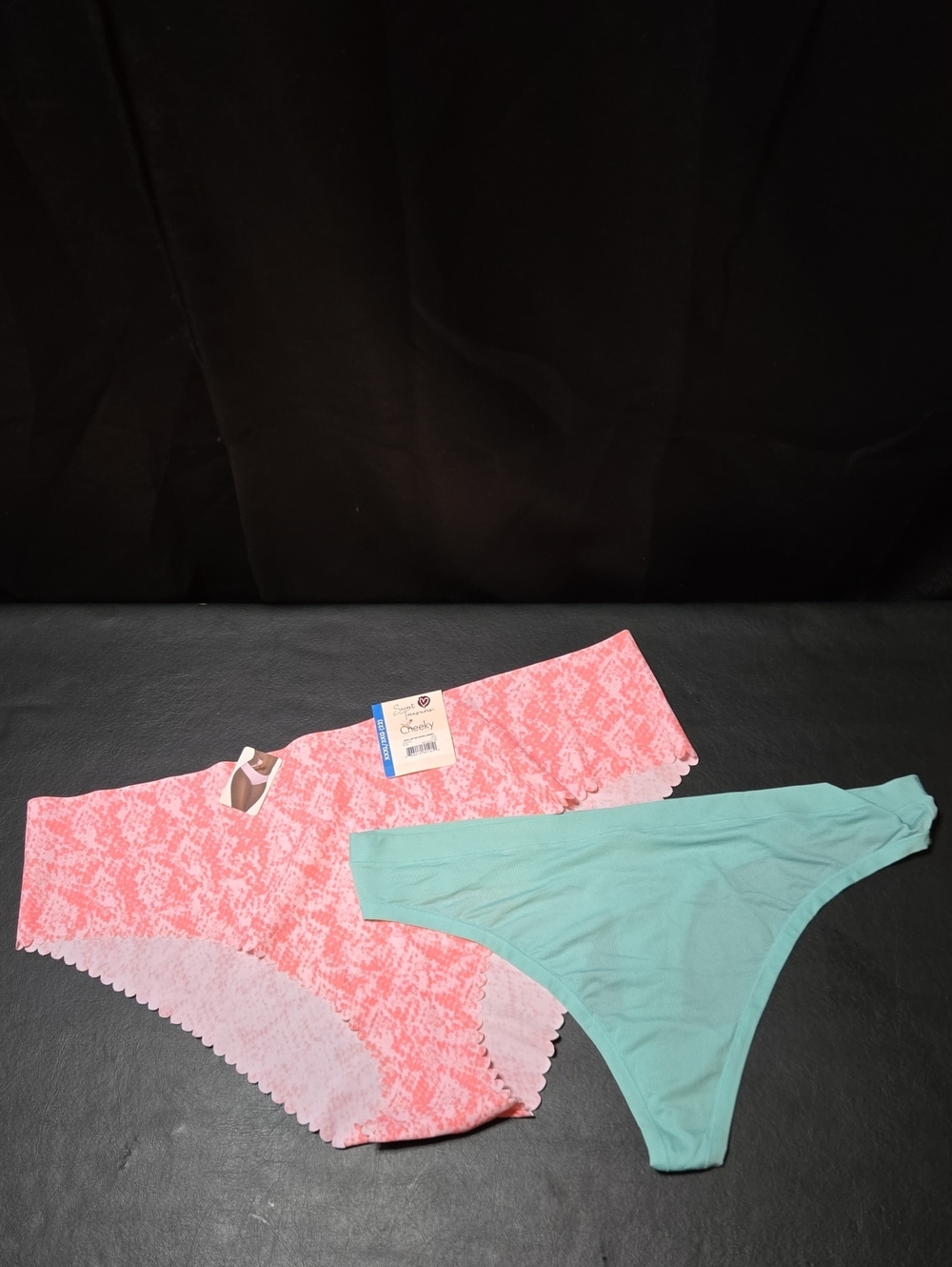 Secret Treasures & Avia  - Pink Pattern & Aqua